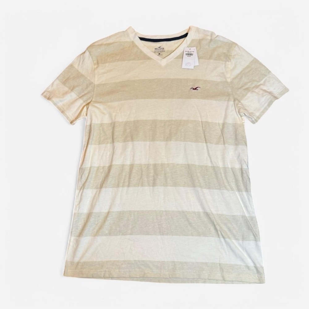 NWT Hollister Beige Striped V-Neck T-Shirt 100% cotton